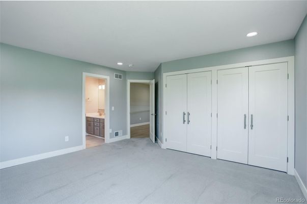 Bathroom, Empty room, Interior, Recessed Lighting