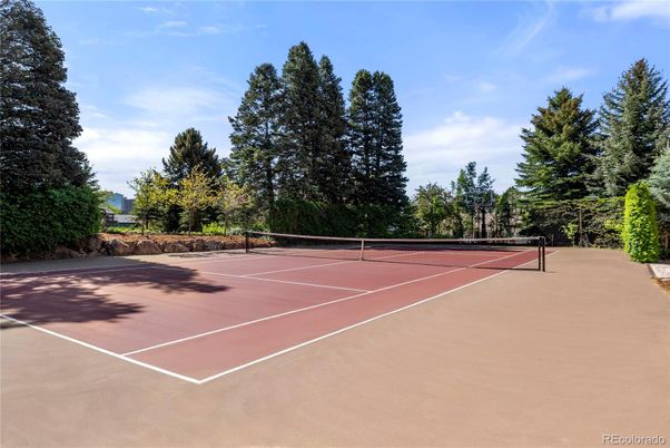 Exterior, Tennis Courts