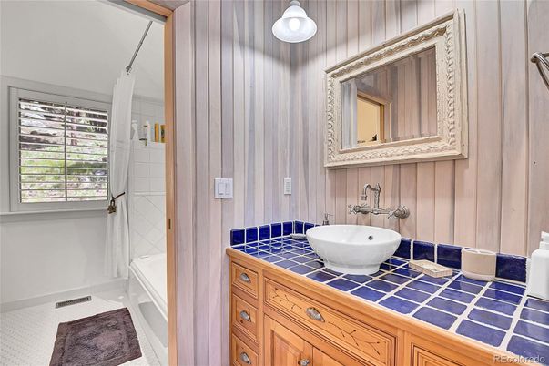 Bathroom, Interior, Pendant Lights, Tile Countertops, Wooden Walls