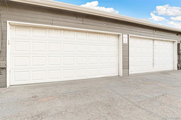 Detached Garage, Exterior