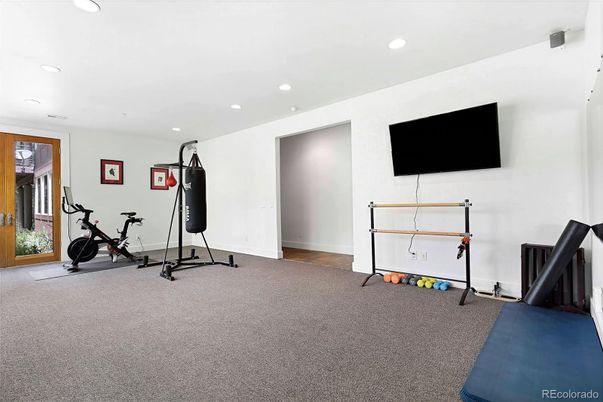 Fitness Equipment, Interior, Recessed Lighting