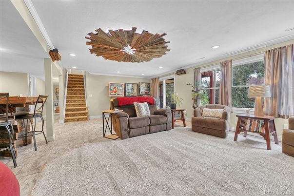 Dining room, Interior, Living room, Recessed Lighting