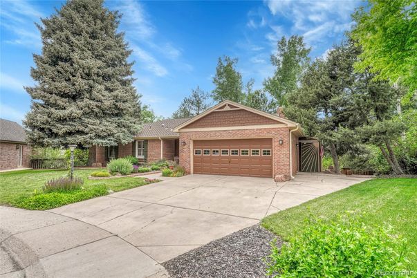 Attached, Backyard, Exterior, Facade, Brick Facade, Ranch