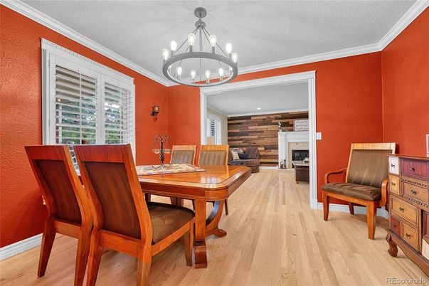 Chandelier, Dining room, Fireplace, Interior, Wood Texture Flooring, Wooden Walls