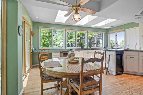 Dining room, Interior, Kitchen, Recessed Lighting, Wood Texture Flooring