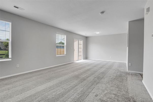 Empty room, Interior, Recessed Lighting