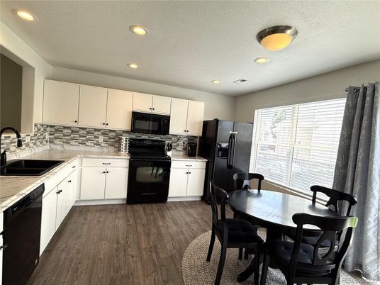 Dining room, Interior, Kitchen, Recessed Lighting, Wood Texture Flooring