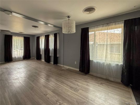Chandelier, Empty room, Interior, Wood Texture Flooring