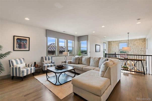 Chandelier, Dining room, Interior, Living room, Recessed Lighting, Water, Wood Texture Flooring