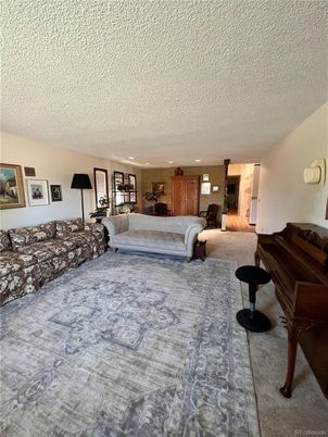 Interior, Piano, Recessed Lighting