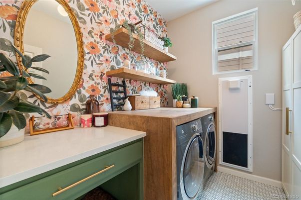 Interior, Washer