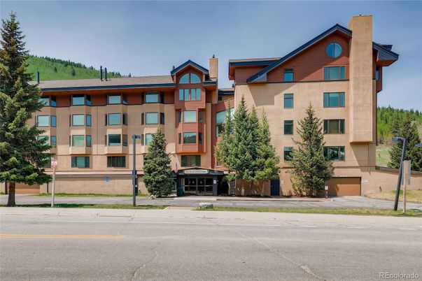 Exterior, Facade, Condo Building
