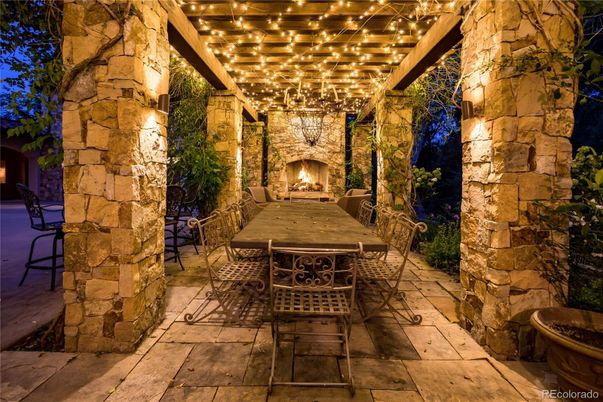 Exterior, Fireplace