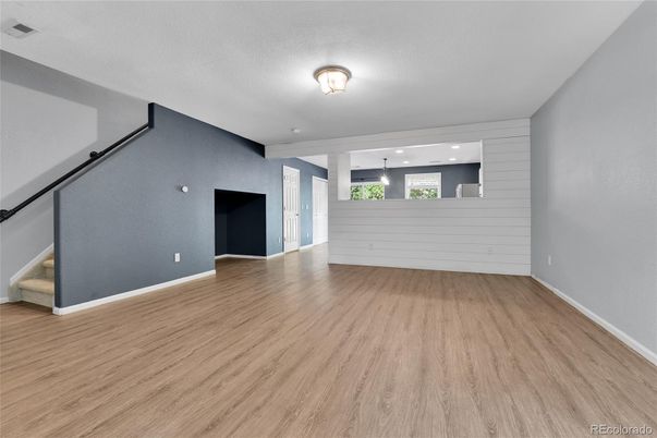 Empty room, Interior, Recessed Lighting, Wood Texture Flooring