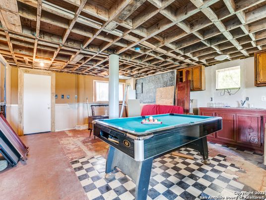 Billiard Table, Game Room, Interior, Wooden Beams