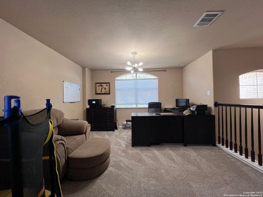 Home Office, Interior
