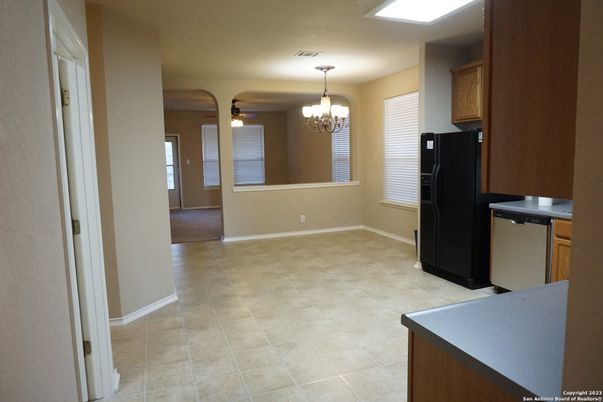 Chandelier, Interior, Kitchen