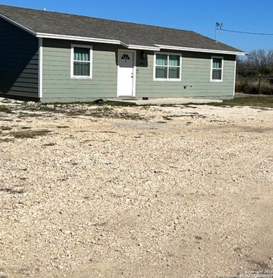 Backyard, Exterior, Facade, Cape Cod