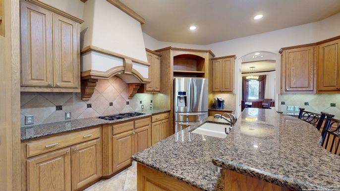 Dining room, Interior, Kitchen, Pendant Lights, Recessed Lighting, Stainless Steel Appliances
