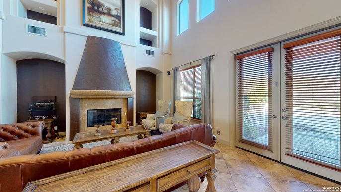 Fireplace, Interior