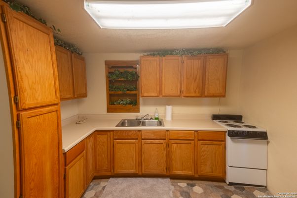 Interior, Kitchen