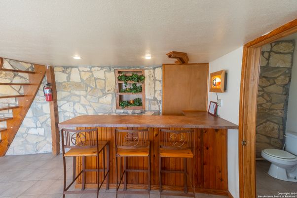 Bathroom, Interior, Recessed Lighting, Stone Walls