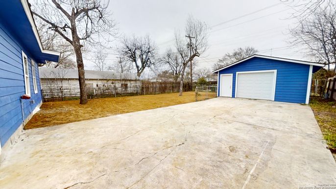 Backyard, Detached Garage, Exterior