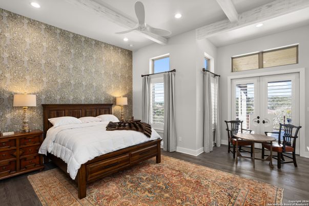 Bedroom, Dining room, Interior, Recessed Lighting, Wood Texture Flooring