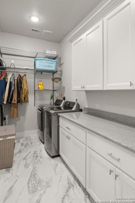 Interior, Marble, Recessed Lighting, Washer