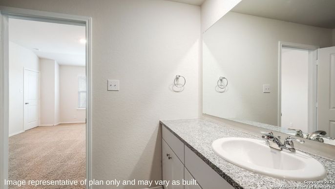 Bathroom, Dual Sink Vanities, Interior, Recessed Lighting