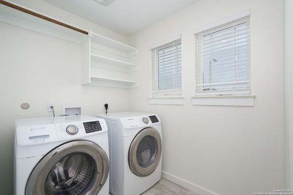 Interior, Washer