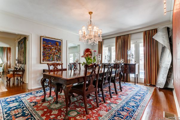 Chandelier, Dining room, Interior, Wood Texture Flooring