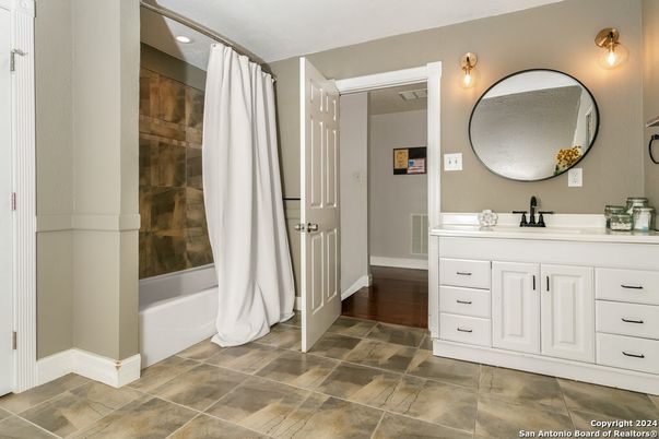 Bathroom, Interior, Wood Texture Flooring