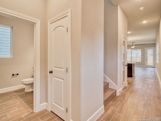 Bathroom, Interior, Recessed Lighting, Wood Texture Flooring