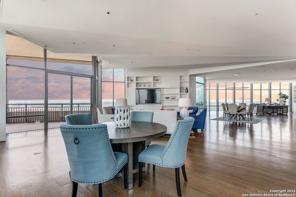 Dining room, Interior, Kitchen, Recessed Lighting, Stainless Steel Appliances, Wood Texture Flooring