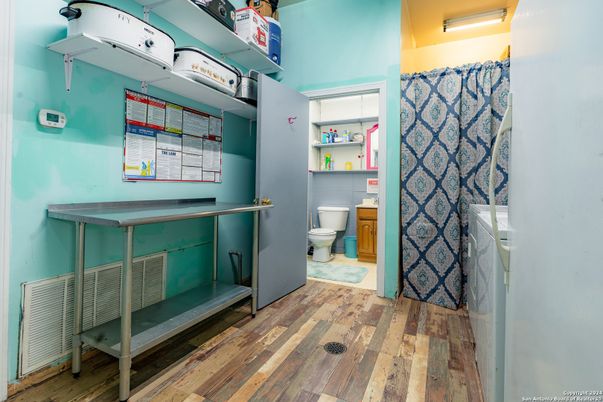 Bathroom, Interior, Wood Texture Flooring