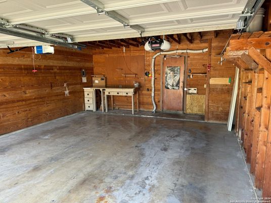 Garage, Interior, Wooden Walls