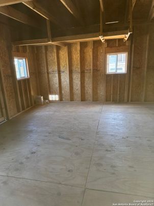 Empty room, Interior, Wooden Beams, Wooden Walls