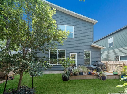 Backyard, Exterior