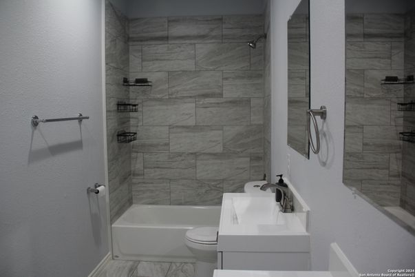 Bathroom, Interior, Marble Walls