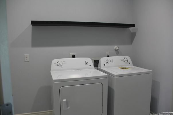 Interior, Utility Closets, Washer