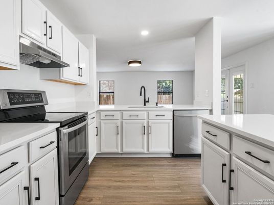 Interior, Kitchen, Recessed Lighting, Wood Texture Flooring