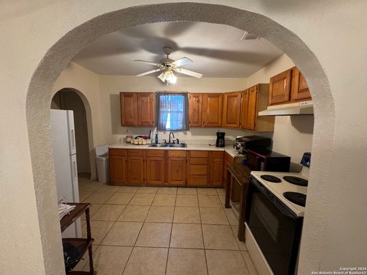 Interior, Kitchen