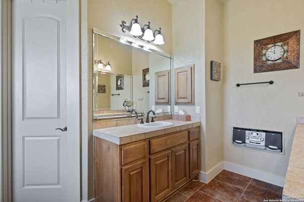 Bathroom, Dual Sink Vanities, Interior, Tile Countertops