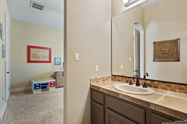 Bathroom, Interior, Tile Countertops