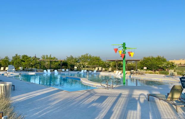 Exterior, Playground, Pool