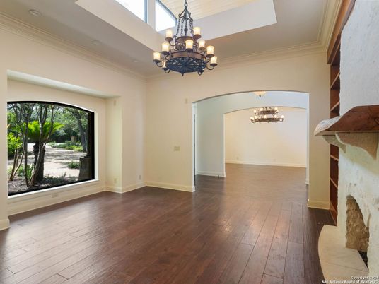 Chandelier, Empty room, Interior, Wood Texture Flooring