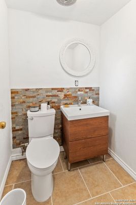 Bathroom, Interior