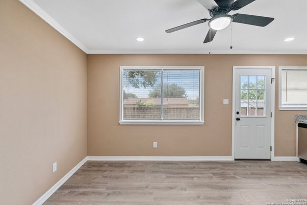 Empty room, Interior, Recessed Lighting, Wood Texture Flooring