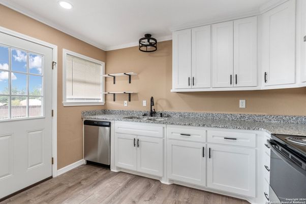 Interior, Kitchen, Recessed Lighting, Wood Texture Flooring